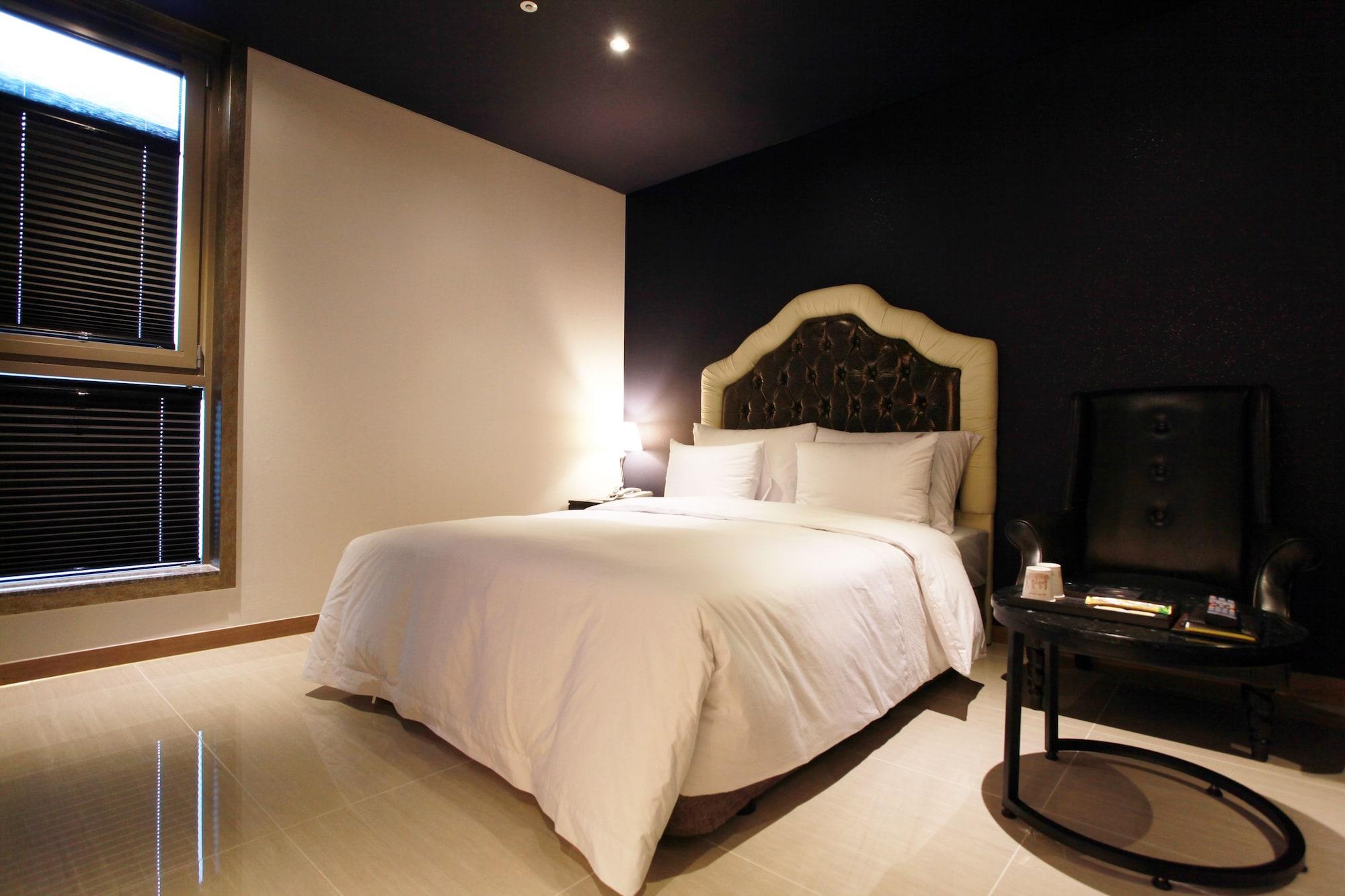 Boutique Hotel Sb Yeouido Seoul Exterior photo